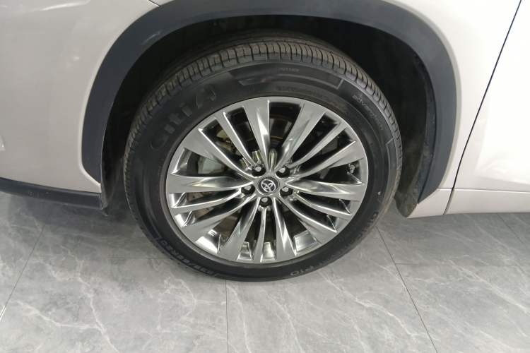 Used Toyota Highlander 2023 2.5L Smart Electric Hybrid Dual-Motor All-Wheel-Drive Luxury 7-Seater Exterior 4