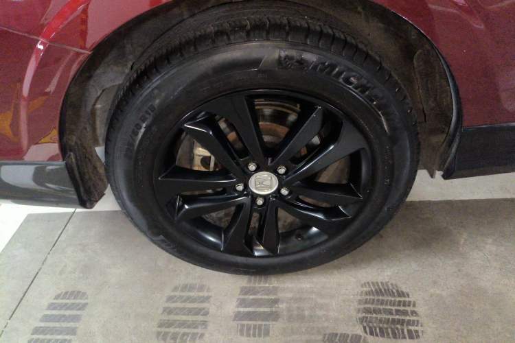 Used Honda Crosstour 2014 2.4L Luxury Edition Right Rear Wheel Hub