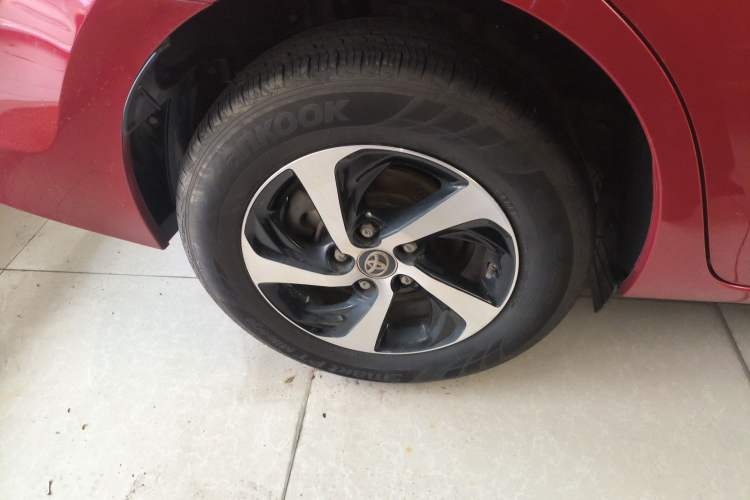 Used Toyota Levin 2017 Revised 185T CVT Elite Edition China V Standard Right Rear Wheel Hub