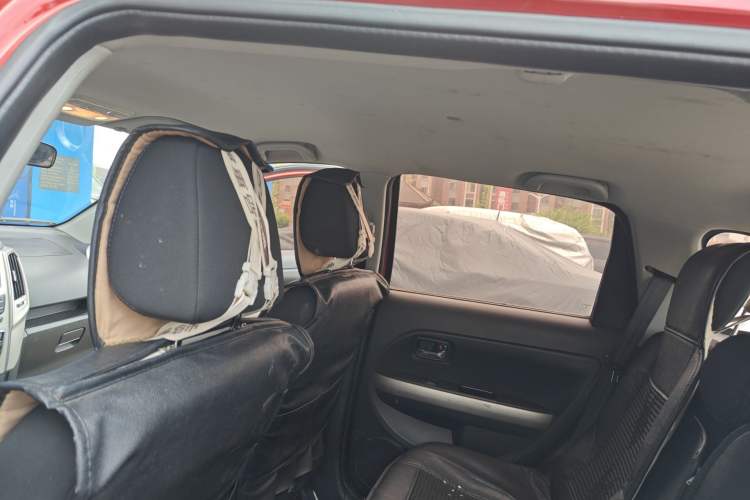 Used Haval H1 2016 Red Label 1.5L AMT Comfort Model Headliner