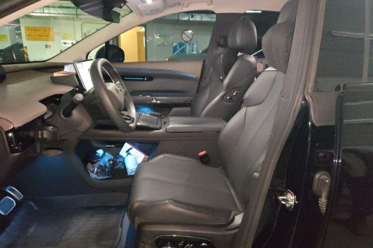 Used Hyptec HT 2023 670 Rear-Drive Ultra-High-Voltage NDA Version
