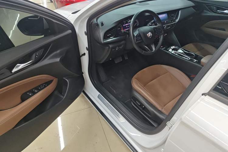 Used Buick Regal 2023 552T Smart Enjoyment Version