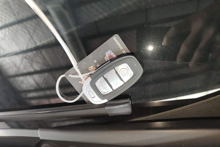 Used Hongqi E-QM5 2023 620km PLUS
