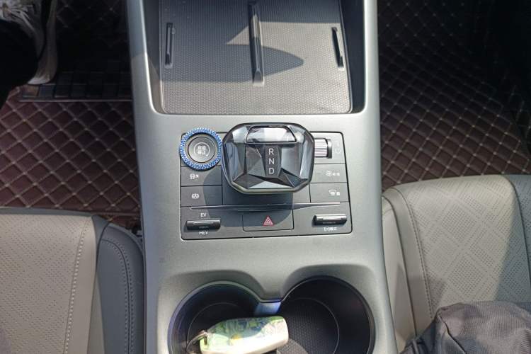 Used BYD Qin PLUS 2025 DM-i Smart Drive 55KM Leading Model
