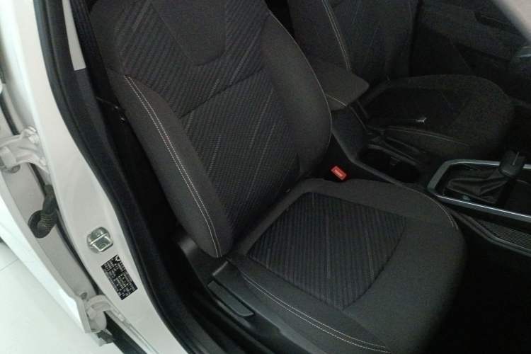 Used Wuling Alvez 2023 1.5L CVT Comfort Edition
