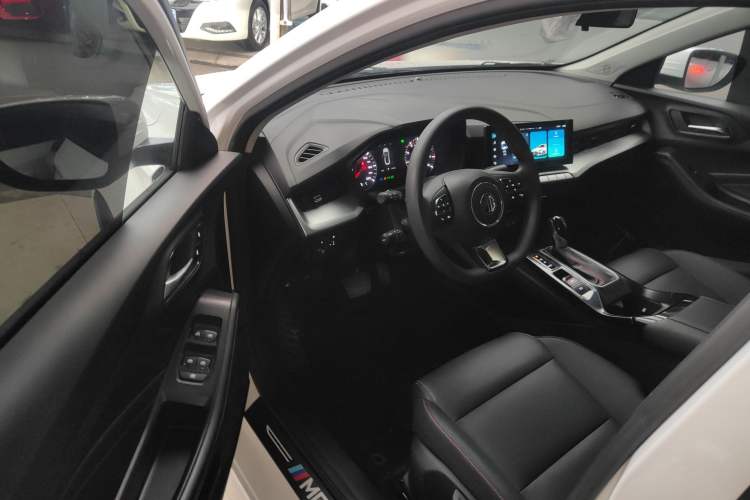 Used MG 5 2023 180 DVVT CVT Fashion Edition