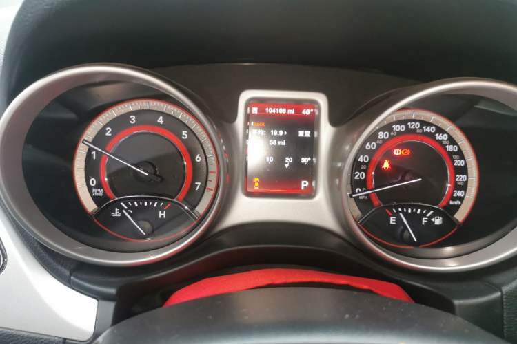 Used Dodge Journey 2013 3.6L Four-Wheel Drive Flagship Edition Instrument Cluster