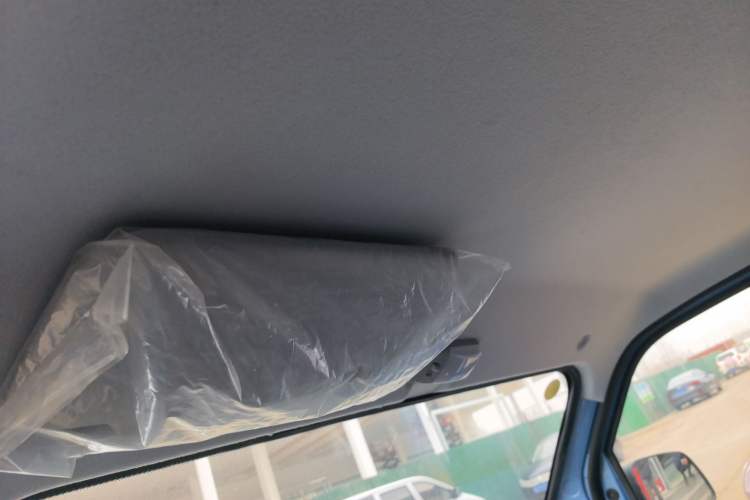 Used REACH MINI Truck 2023 140km Long Wheelbase Van Ambition Version