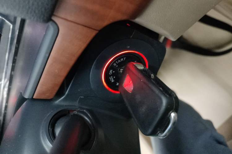 Used Roewe 350 2014 1.5L Automatic Xunyue Version
