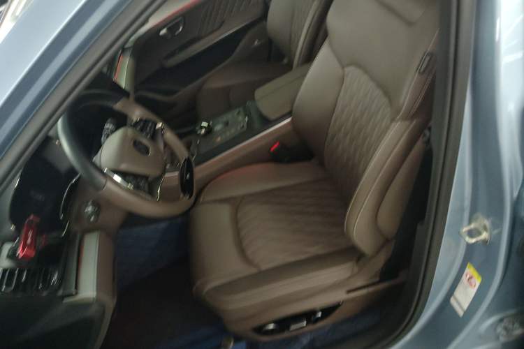 Used BYD Han 2023 EV Champion Edition 605KM Front-Drive Premium Model
