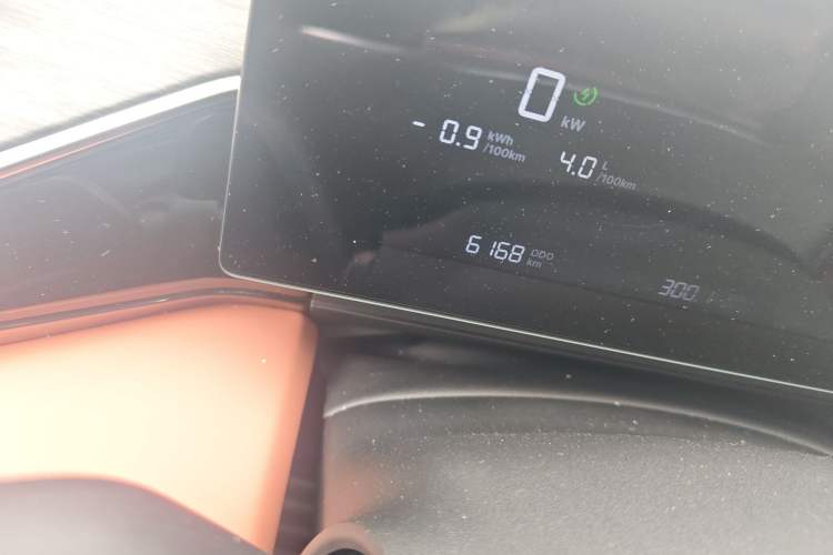 Used Geely Galaxy L6 2025 EM-i 60km Launch Edition