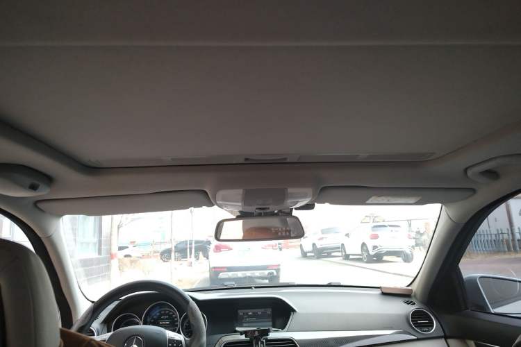 Used Mercedes-Benz C-Class 2013 C 180 Classic Grand Edition