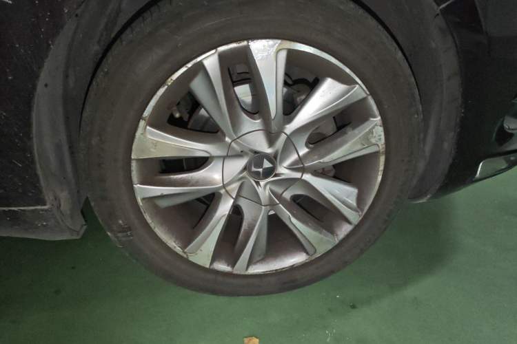 Used DS 5 2014 1.6T Luxury Edition THP160 Right Front Wheel Hub