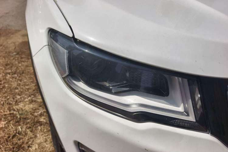 Used Jeep Compass 2017 200T Automatic Family Edition