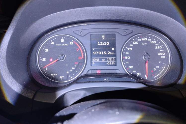 Used Audi A3 2020 Restyled Limousine 35 TFSI Ambition Version China VI Odometer Close Up