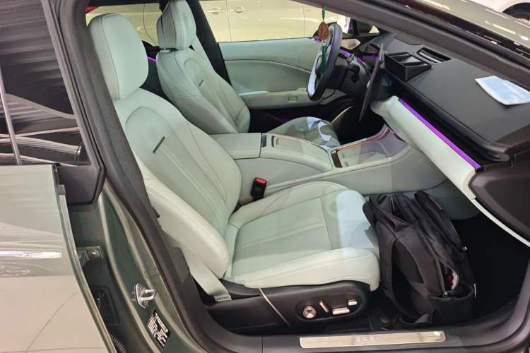 Used Zeekr 007 2025 Long-Range All-Wheel-Drive Intelligent Driving Version 100 kWh