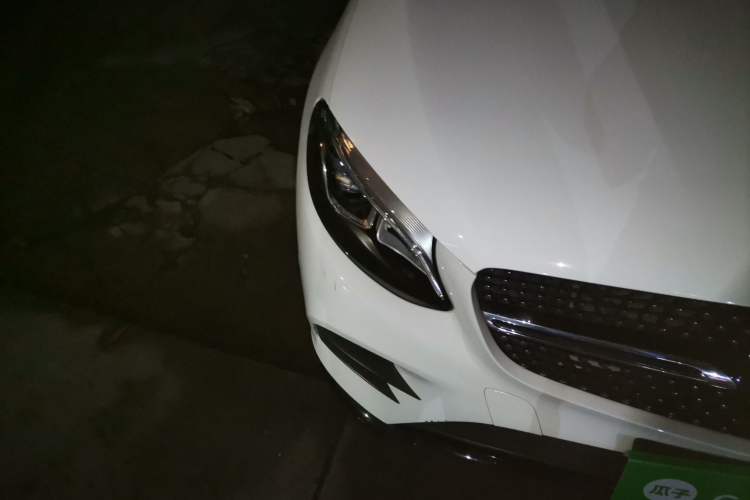 Used Mercedes-Benz GLC Coupe 2017 GLC 260 4MATIC Coupe SUV
