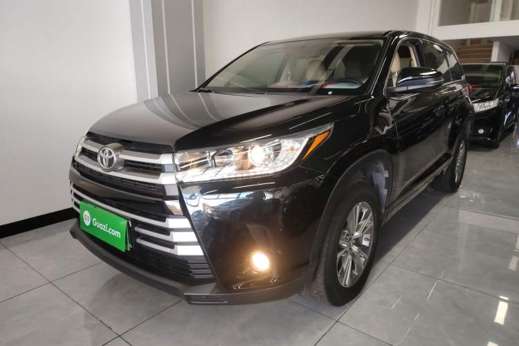 Used Toyota Highlander 2018 2.0T Two-Wheel Drive Elite Version 5 Seats China VI Standard