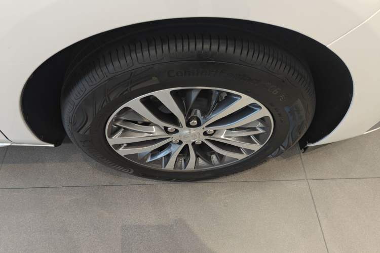 Used Buick GL8 2023 ES Lu Zun Comfort Model Exterior 4