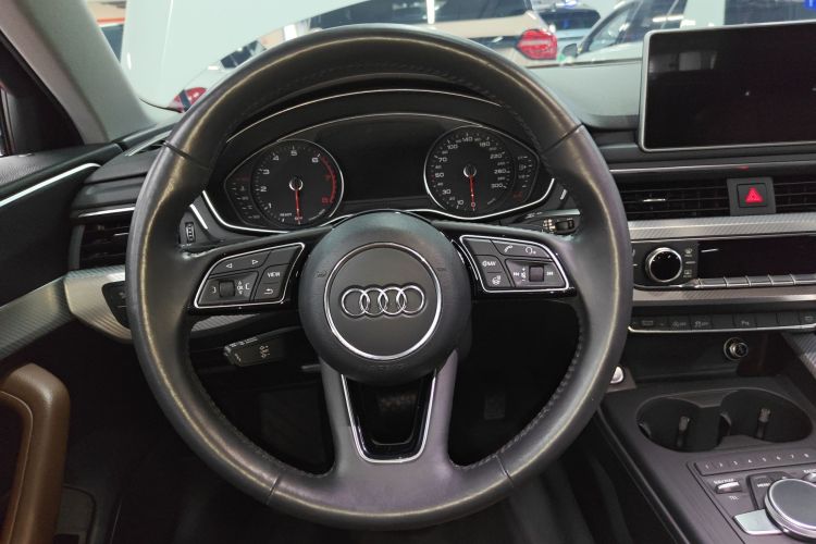 Used Audi A4L 2017 40 TFSI Fashion Model
