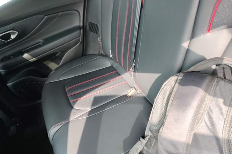 Used GAC Trumpchi EMPOW 2023 Shadow Leopard H High-Energy Hybrid Edition Left Rear Seat