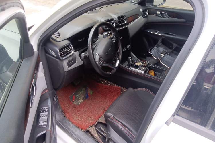 Used Lynk & Co 03 2019 2.0TD Automatic Jing Pro Edition Driver Seat