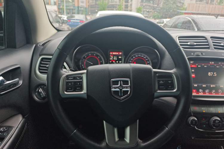 Used Dodge Journey 2016 2.4L Two-Wheel-Drive Touring Edition
