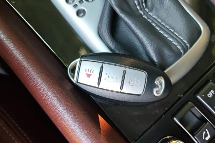 Used Infiniti QX50 2015 2.5L Luxury Edition Vehicle Key