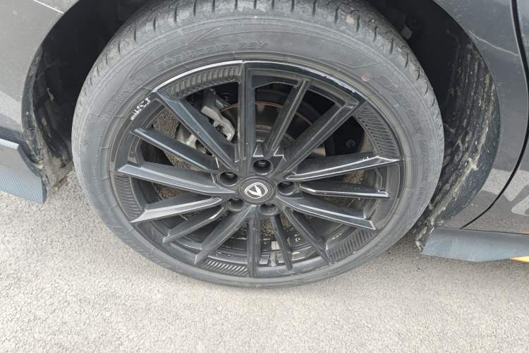 Used Changan UNI-V 2024 1.5T Prestige Sport Edition
