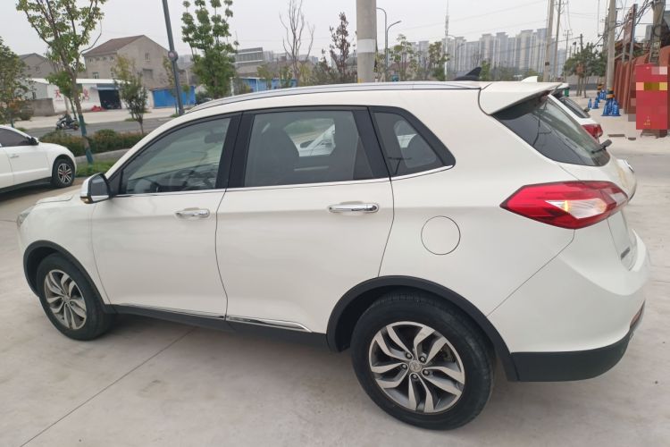 Used BAIC Senova X65 2015 2.0T Automatic Elite Model
