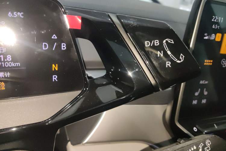 Used Volkswagen ID.6 CROZZ 2022 Long-Range PURE+ Edition