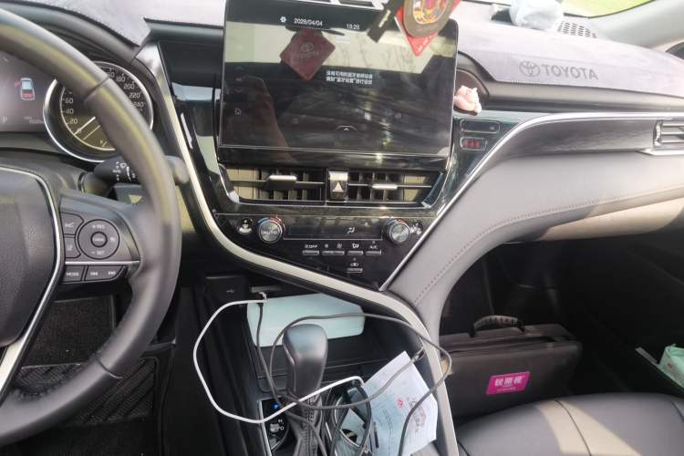 Used Toyota Camry 2022 2.0GVP Premier Edition Audio And AC Panel