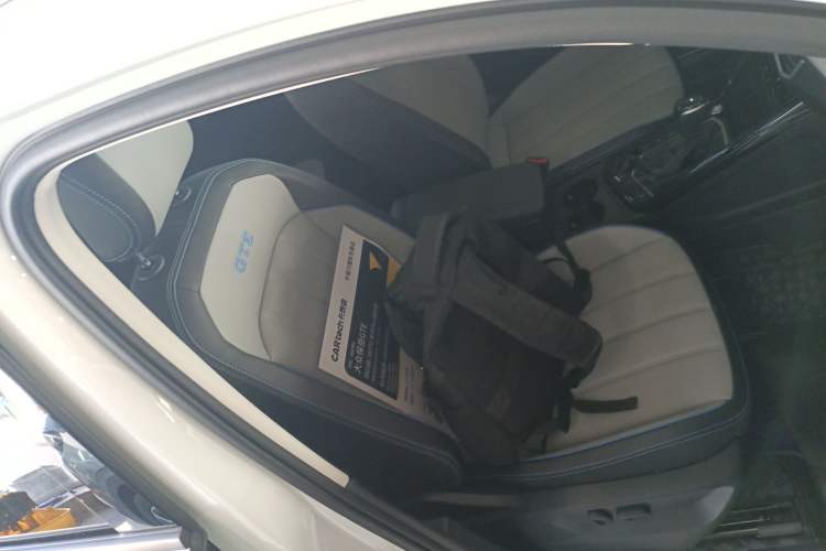 Used Volkswagen Tayron GTE Plug-in Hybrid 2023 280TSI Luxury Plus Advanced Edition
