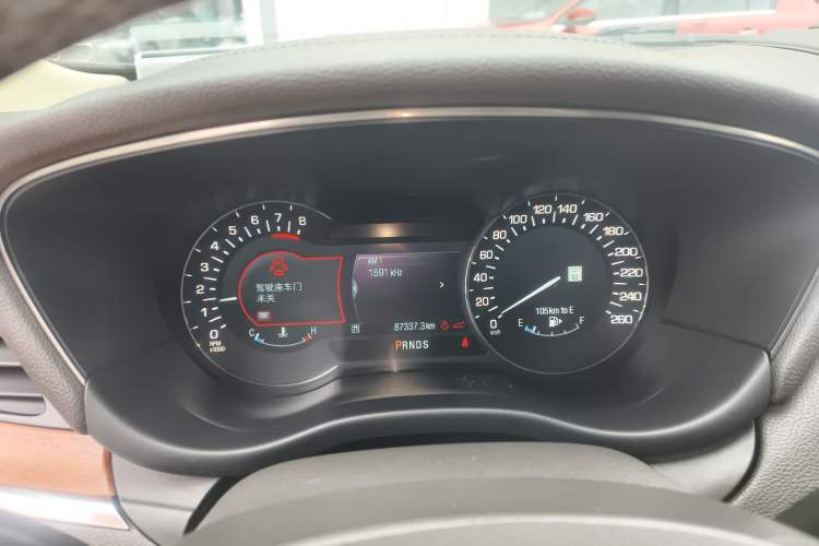 Used Lincoln MKC 2014 2.0T Two-Wheel-Drive Luxury Edition
