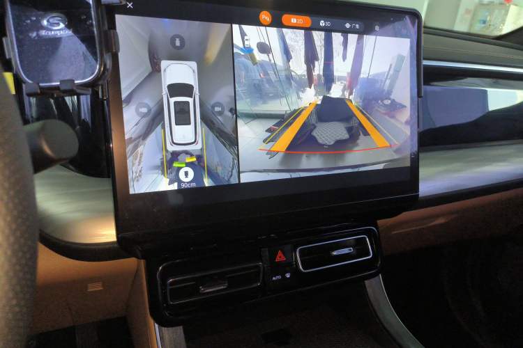 Used GAC Trumpchi GS8 2025 Linghang Series 2.0 TGDI Two-Wheel-Drive Luxury Edition 5 Seats