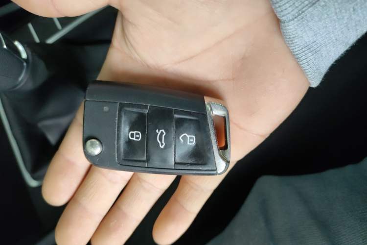 Used Volkswagen Sagitar 2023 200TSI Manual Flyover Edition
