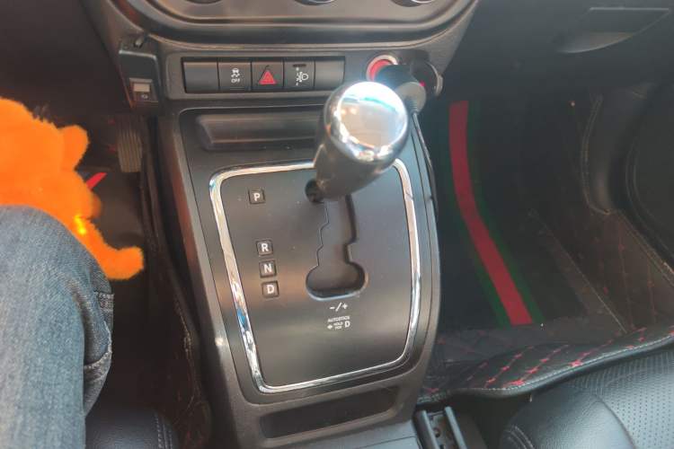 Used Jeep Compass 2010 2.4L four-wheel drive sport version