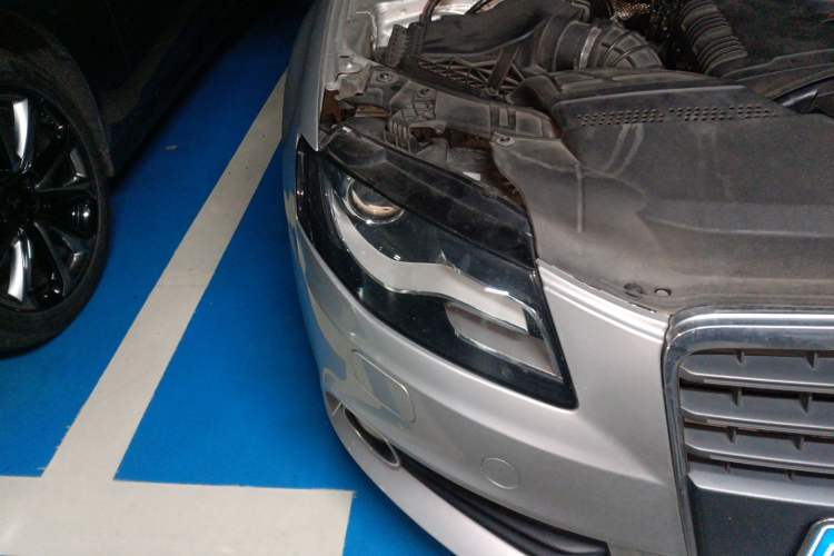 Used Audi A4L 2011 2.0 TFSI Comfort Model