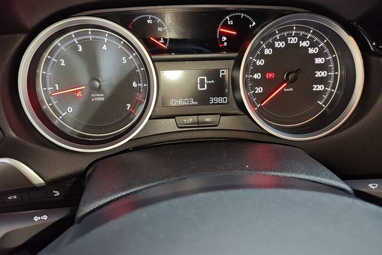 Used Peugeot 408 2016 1.6T Automatic Luxury Edition Instrument Cluster