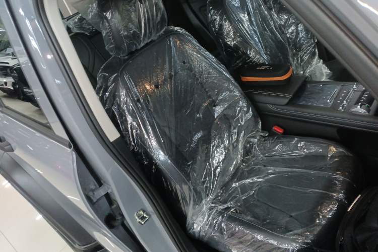 Used Tank 300 New Energy 2025 Hi4-T