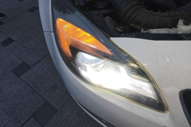 Used Buick Regal 2014 2.0L Leading Fashion Edition