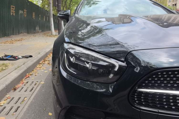 Used Mercedes-Benz E-Class 2023 E 260 Convertible Coupe
