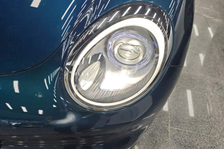 Used ORA Good Cat 2021 400km Standard Range Venus Edition Lithium Iron Phosphate Left Front Headlight