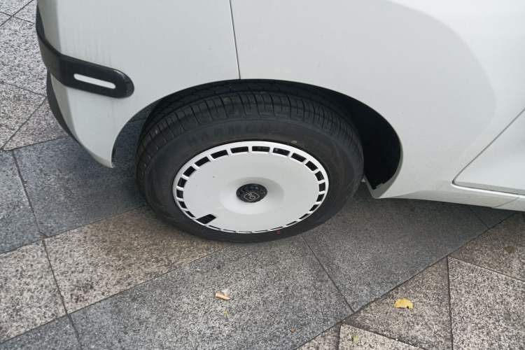 Used Chery QQ Ice Cream 2024 Edition Youth Version 205km Sundae