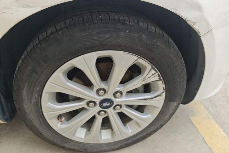 Used Ford Escort 2017 Happiness Edition 1.5L Automatic Fashion Version