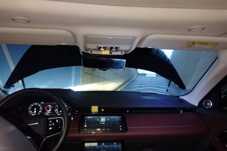 Used Land Rover Range Evoque 2021 Range Rover Velar L 249PS R-Dynamic First Edition
