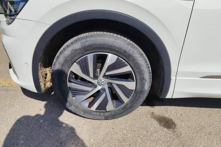 Used Volkswagen Tiguan L New Energy 2020 430 PHEV Plug-in Hybrid Flagship Edition Left Front Wheel Hub