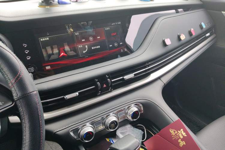 Used CHANGAN CS95 2019 2.0T Two-Wheel-Drive Luxury Version