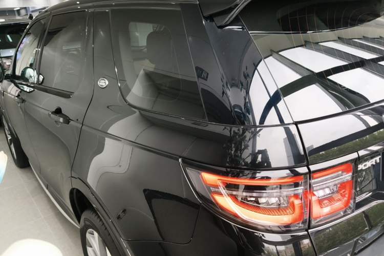 Used Land Rover Discovery Sport 2024 Luxury Custom Edition Rear Left 45 Deg