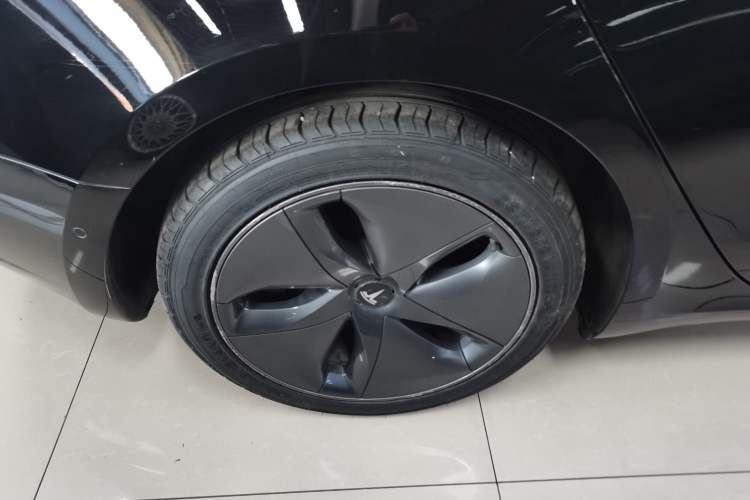 Used Tesla Model 3 2020 Standard Range Rear-Wheel Drive Upgraded Version Right Rear Wheel Hub